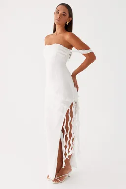 Maxi vestido alaska blanco de Peppermayo en Vestidos para argentina