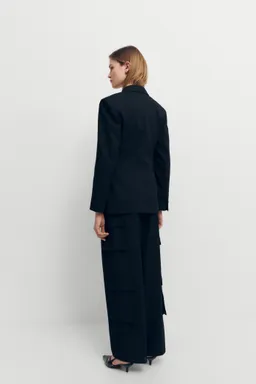 Pantalón cargo con pinzas de Mango en Pantalones para argentina