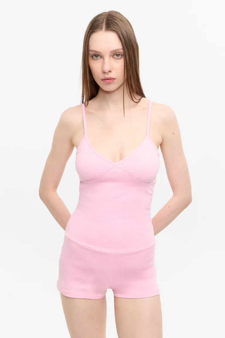 Body entallado en color rosa con detalles de frunces de Ay Not Dead en Bodies para argentina