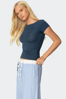 Top cuello barco becca de Edikted en Tops para argentina