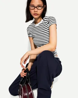 Remera cuello redondo manga corta de Bershka en Remeras para argentina