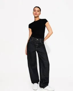 Remera cuello redondo manga corta de Bershka en Remeras para argentina
