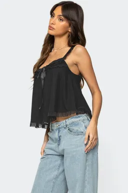 Top babydoll volantes tul de Edikted en Tops para argentina