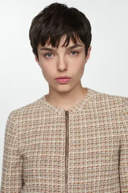 Chaqueta tweed con cremallera de Mango en Chaquetas para argentina