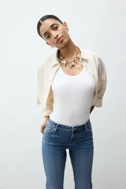 Jeans tiro bajo de Lefties en Pantalones para argentina