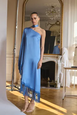 Vestido satén asimétrico flecos de Mango en Vestidos para argentina