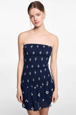 Vestido fruncido con volantes de Mango Teen en Vestidos para argentina