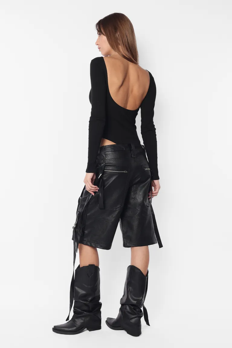 Body negro de manga larga con escote bote y espalda descubierta de Top White en Bodies para argentina