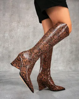 Botas altas estampado serpiente de Cuccoo en Botas y Botinetas para argentina