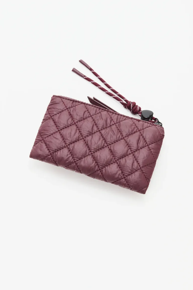 Billetera pequeña con diseño matelasse y doble compartimento con cierre de Rapsodia en Billeteras y Monederos para argentina