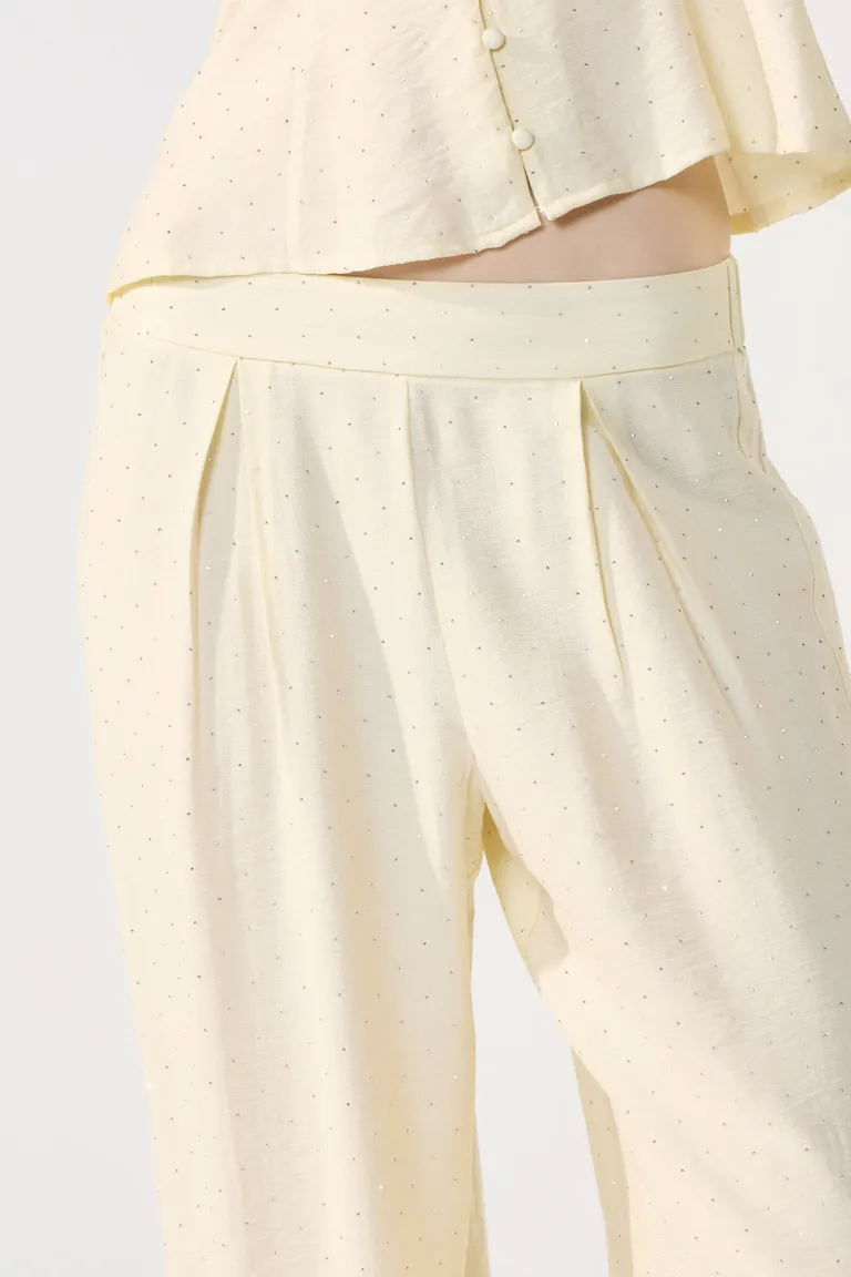 Pantalón recto de tiro alto con acabado brillante de Cuesta Blanca en Pantalones para argentina