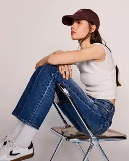 Jeans mom tiro alto confort de Bershka en Pantalones para argentina