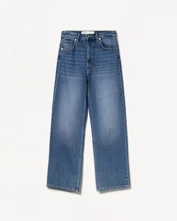 Jeans mom tiro alto confort de Bershka en Pantalones para argentina