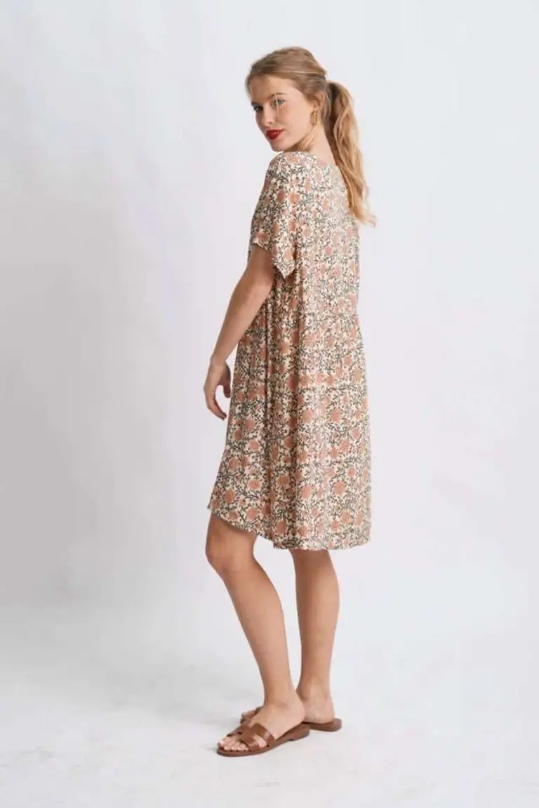 Vestido Abotonado Estampado de Hesed en Vestidos para argentina