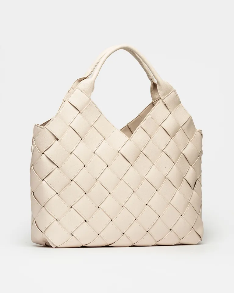 Bolso Rivera de gran capacidad con diseño trenzado en efecto cuero beige de Prüne en Bolsos y Carteras para argentina