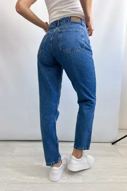 jean mom aris de Aime en Pantalones para argentina