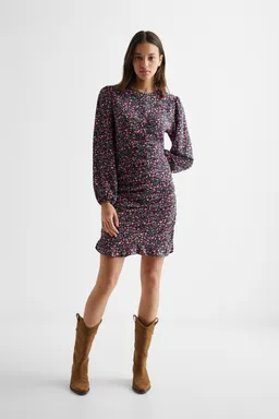Vestido estampado floral de Mango Teen en Vestidos para argentina