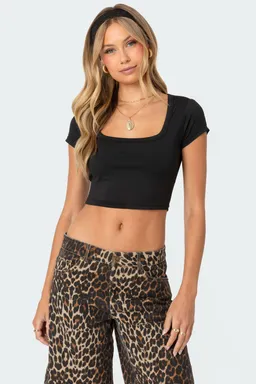 Remera corta ricki de Edikted en Remeras para argentina