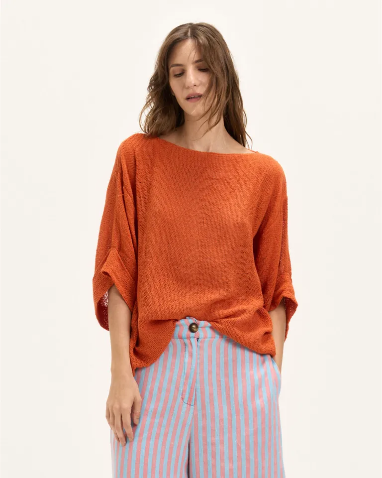 Remerón holgado y cómodo de algodón con detalles en las mangas para llevar con estilo de Blue Sheep en Buzos y Sweaters para argentina