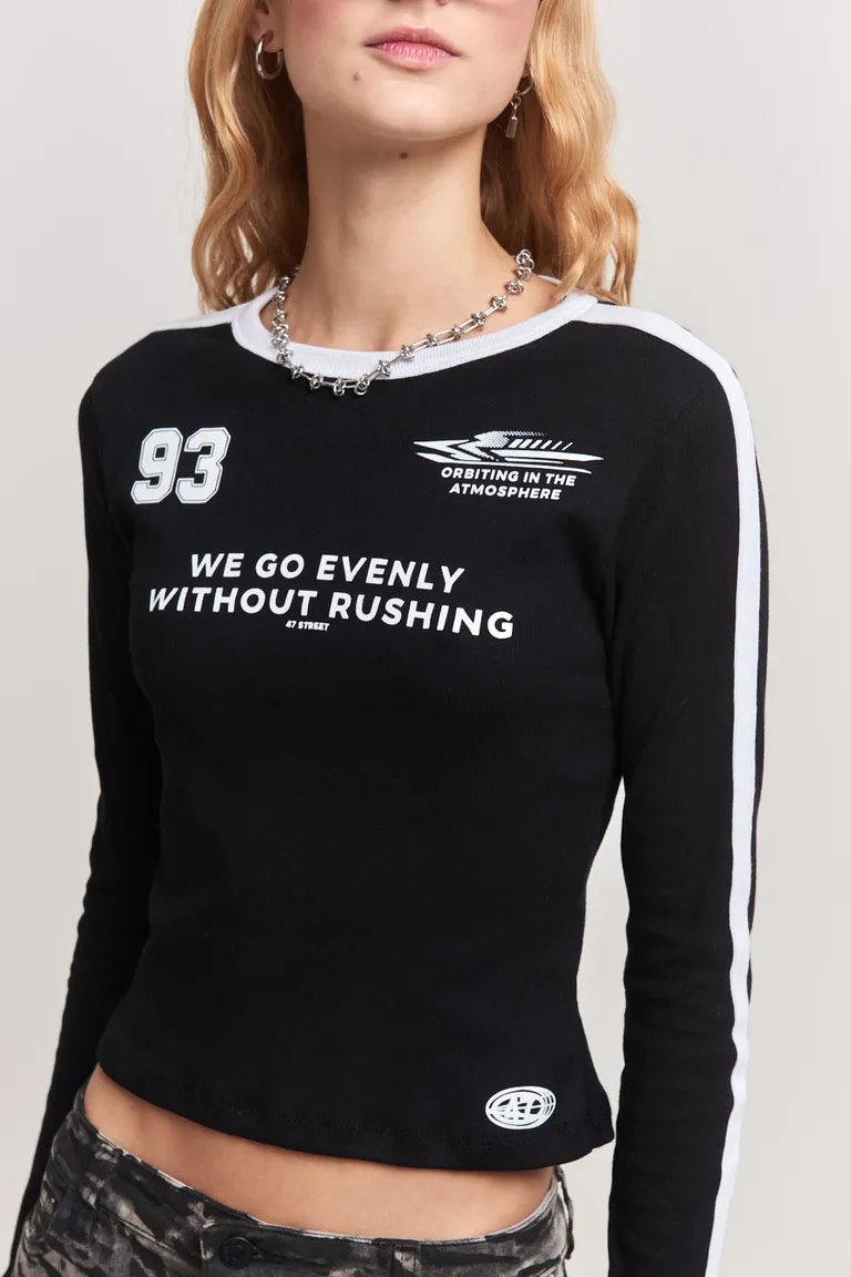 Remera de algodón de manga larga con estampa en el frente para mujer de 47 Street en Remeras para argentina