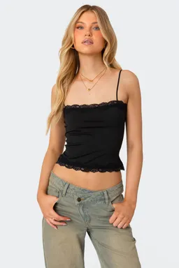 Musculosa cruella encaje de Edikted en Tops para argentina