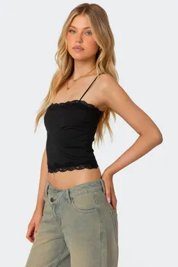 Musculosa cruella encaje de Edikted en Tops para argentina