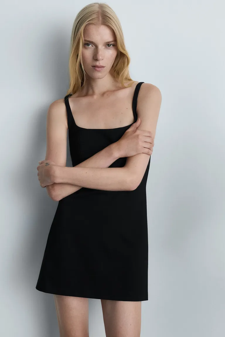 Vestido corto escote cuadrado de Mango en Vestidos para argentina
