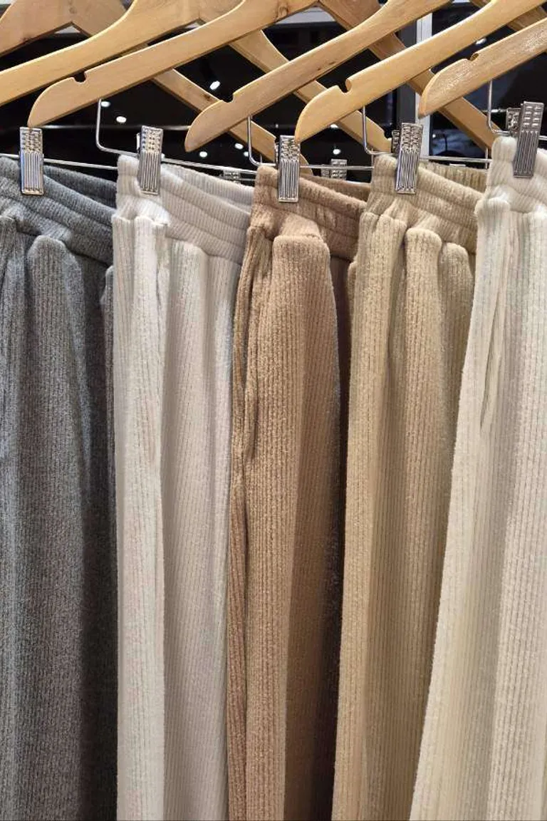 Pantalones palazzo amplios de Hesed en Pantalones para argentina