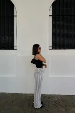 Pantalon lino rayado dona de Newliza en Pantalones para argentina