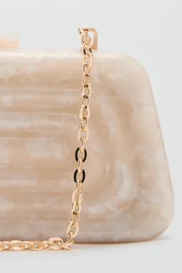 Bolso clutch efecto perlado de Mango en Bolsos y Carteras para argentina
