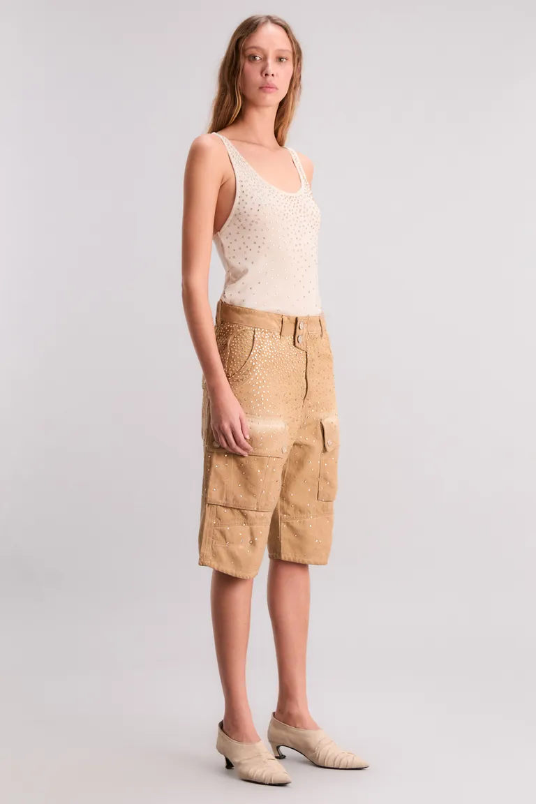 Shorts de algodón con bolsillos cargo en tonos arena de Kosiuko en Shorts para argentina