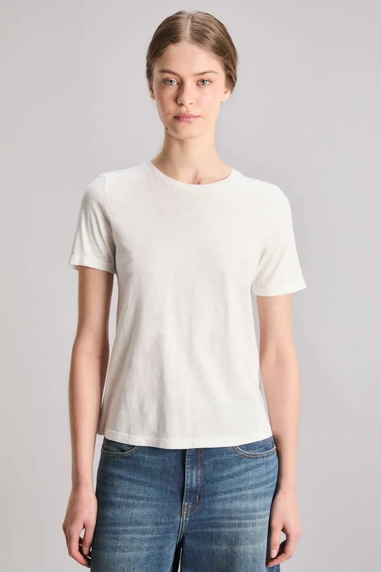 Remera Fiamma de Cuello Redondo y Ajuste Regular en Algodón Pima de Kosiuko en Remeras para argentina