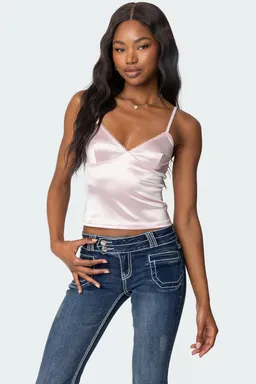 Musculosa satinada amelie de Edikted en Tops para argentina