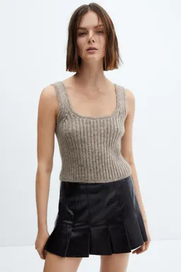 Top tirantes canalé de Mango en Tops para argentina