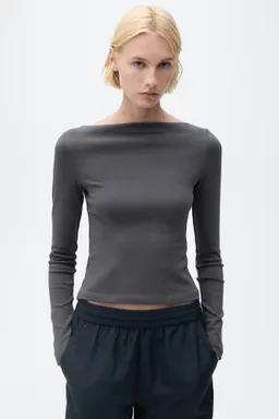 Remera cuello barco algodón de Mango en Remeras para argentina