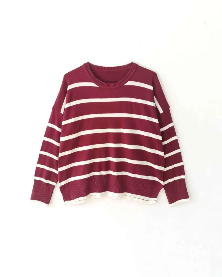 Suéter de rayas burdeos, prenda elegante y versátil para el armario femenino de Hesed en Buzos y Sweaters para argentina