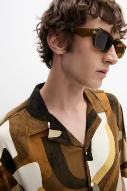 Camisa estilo resort estampada de Lefties en Camisas para argentina