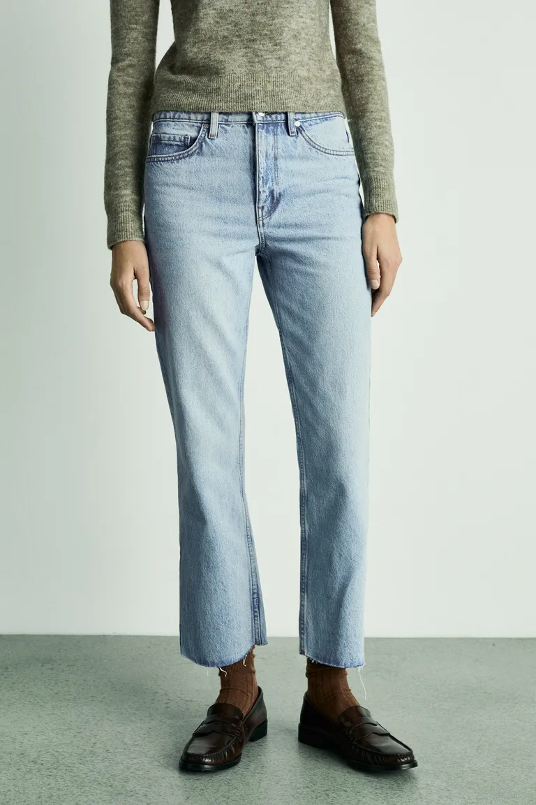 Jeans rectos cropped blanco de Mango en Pantalones para argentina