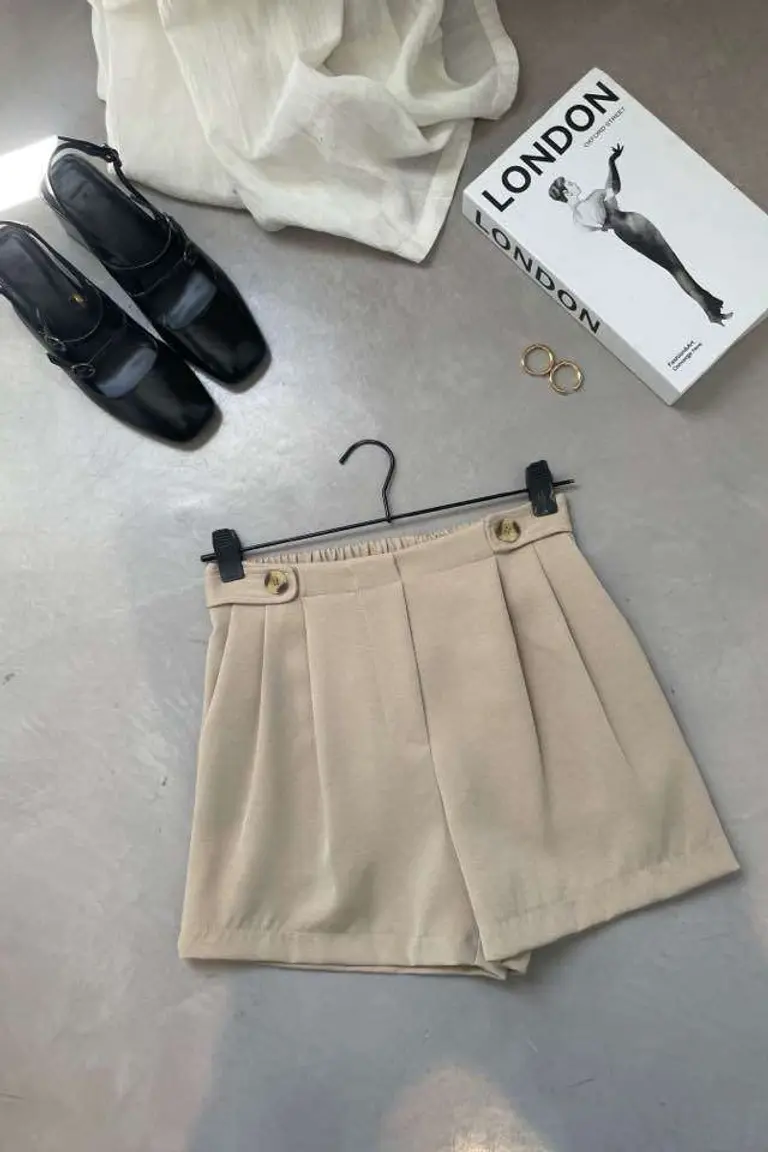 Short con botones laterales de Hesed en Shorts para argentina