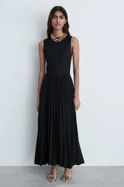 Vestido largo plisado de Mango en Vestidos para argentina