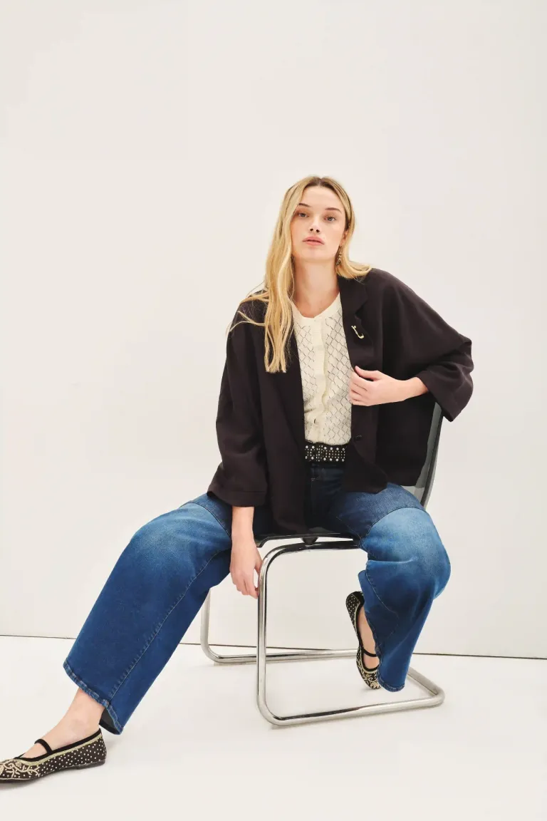 Chaqueta de lino de corte amplio con solapa y detalles de pin de guitarra de Rapsodia en Chaquetas para argentina