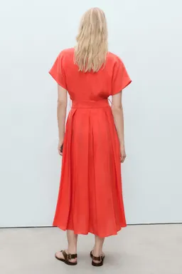 Vestido midi evasé cinturón de Mango en Vestidos para argentina
