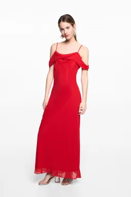 Vestido midi hombros descubiertos de Mango Teen en Vestidos para argentina