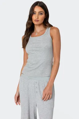 Musculosa acanalada kylian de Edikted en Tops para argentina