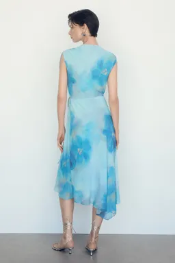Vestido cruzado estampado de Mango en Vestidos para argentina