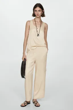 Blusa estampada con volantes de Mango en Blusas para argentina