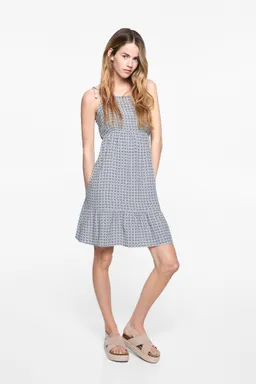 Vestido estampado con volantes de Mango Teen en Vestidos para argentina