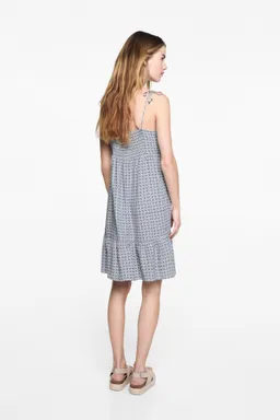 Vestido estampado con volantes de Mango Teen en Vestidos para argentina