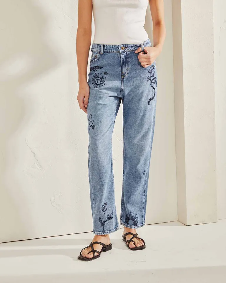 Pantalones de tiro alto con bordados de estilo retro de Wanama en Pantalones para argentina