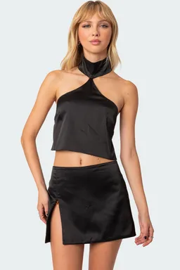 Crop top espalda descubierta satinado de Edikted en Tops para argentina